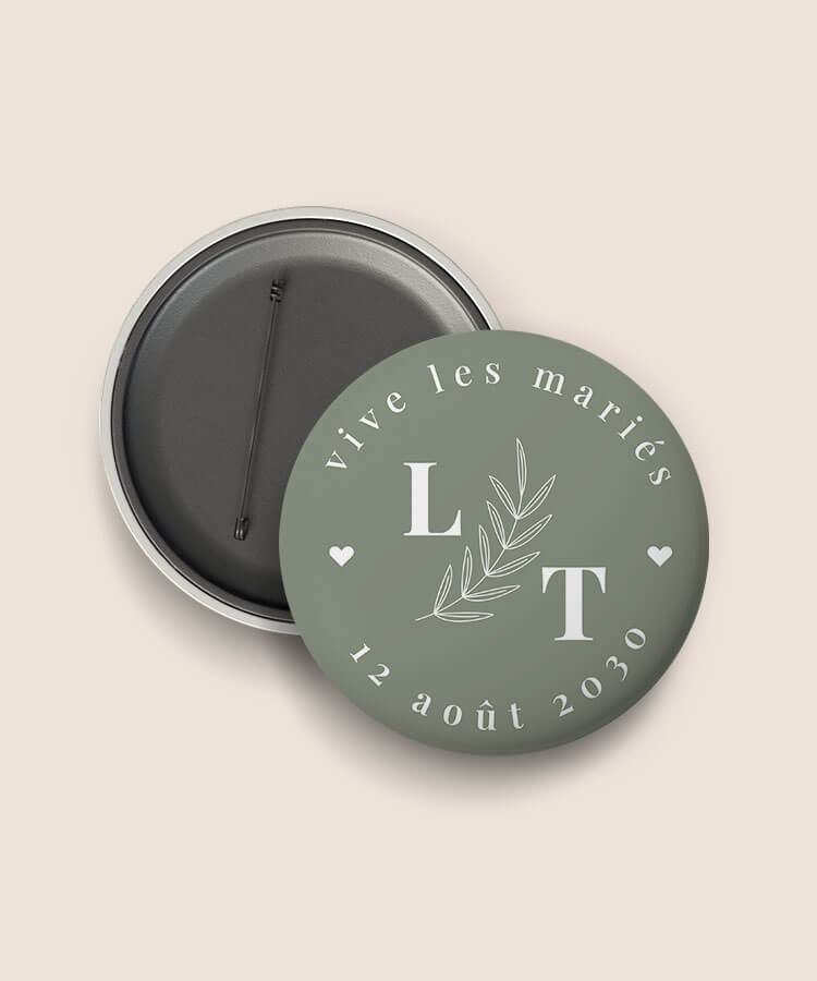 Badge mariage personnalisé vert sauge